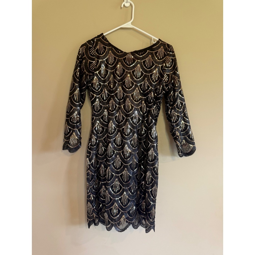 Gianni Bini Black Gold Sequin Mini‎ Dress Art Deco Scalloped Long Sleeve Medium